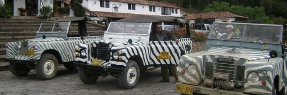 Jeeps 4x4 esperando recorrido Fuente Zebras Trips Fanpage Facebook